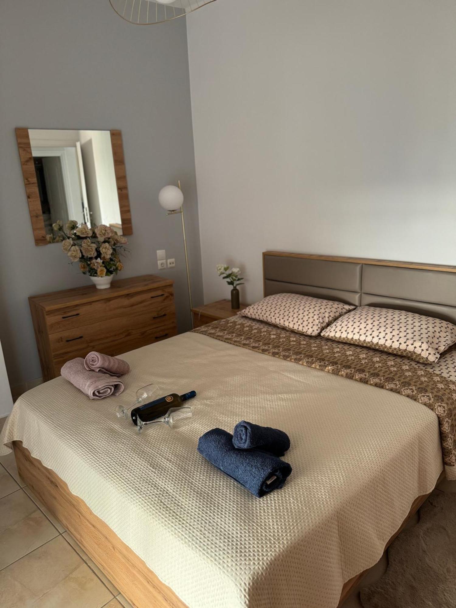 Sunshine Bliss Apartment Athènes Extérieur photo